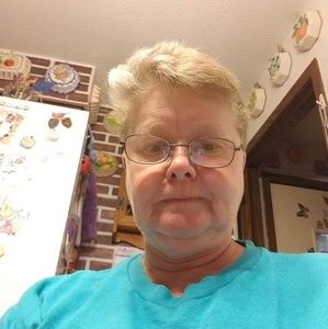 Meet your Posher, Louise